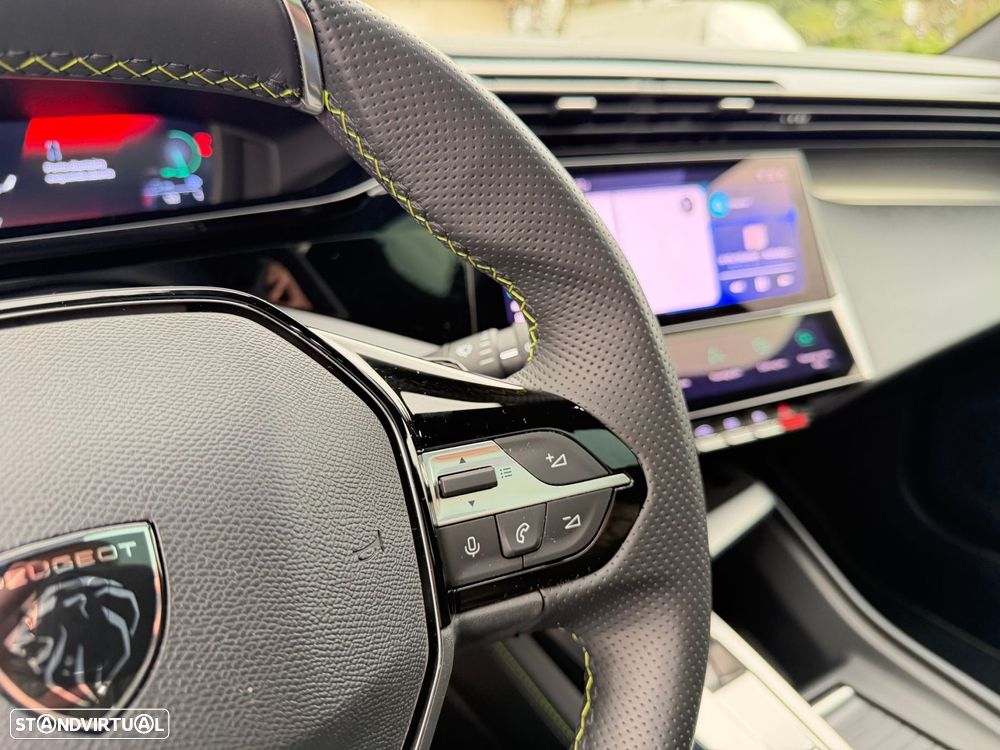 Peugeot 308 1.2 PureTech GT EAT8 - 36