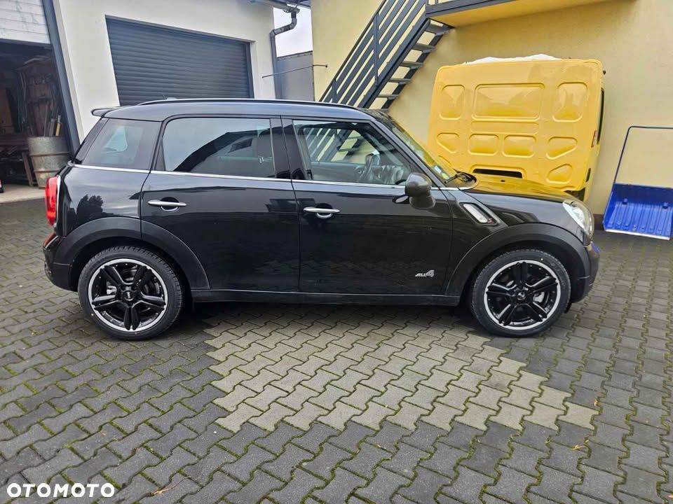 MINI Countryman Cooper SD All4 - 2
