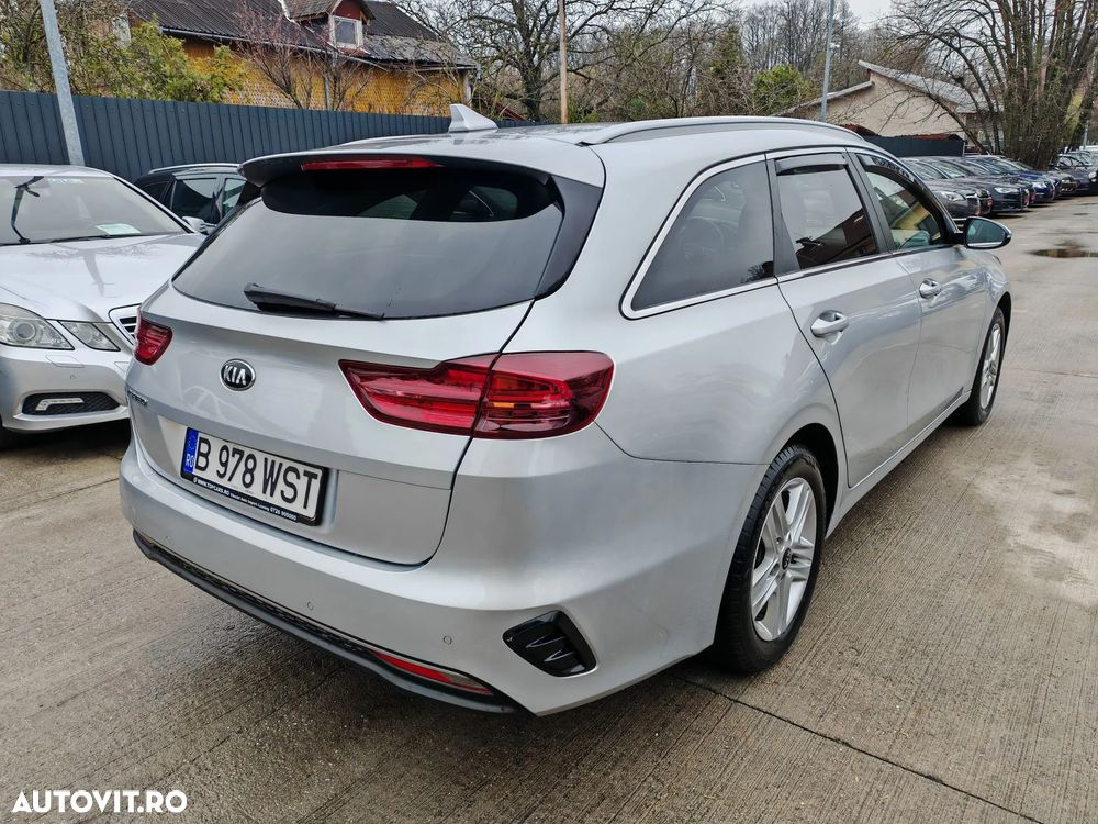Kia Ceed 1.6 CRDi GT Line - 4