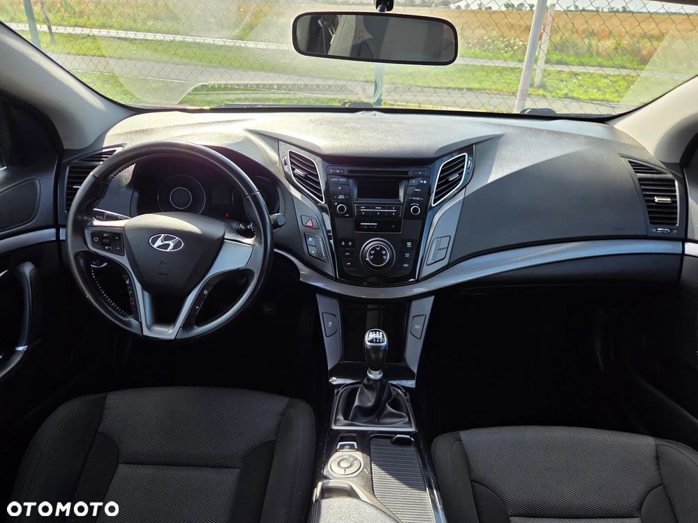 Hyundai i40 1.7 CRDi Comfort + - 8