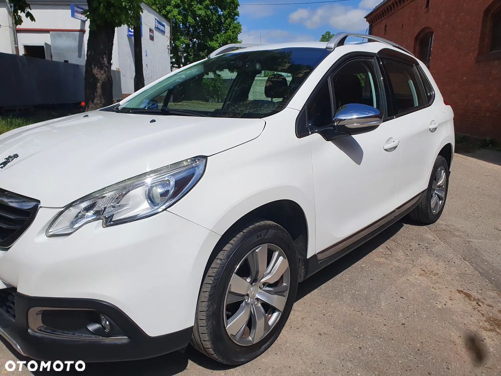 Peugeot 2008 PureTech 82 ETG5 STOP&START Allure - 8
