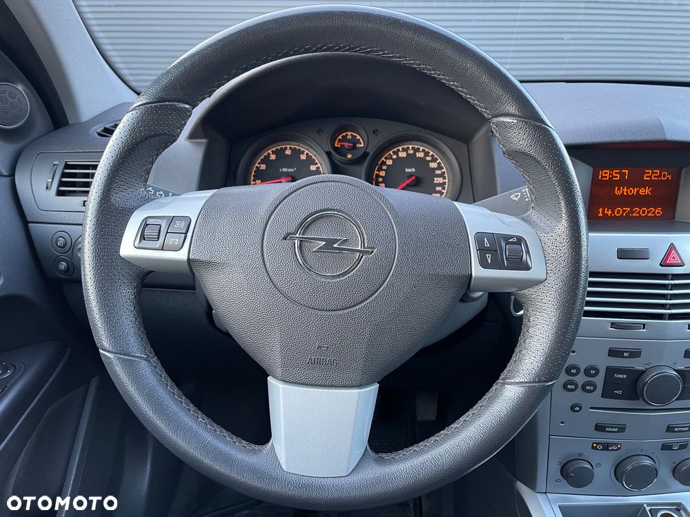 Opel Astra 1.6 Enjoy - 8