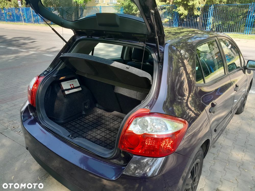 Toyota Auris 1.33 VVT-i Life - 17