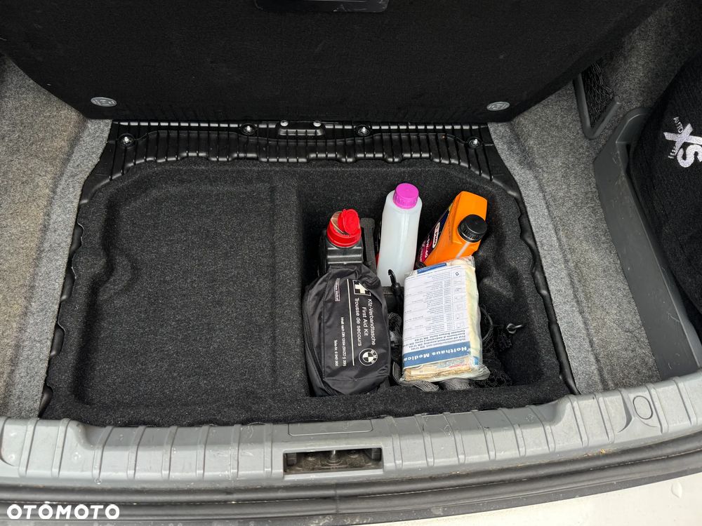 BMW Seria 3 320i Edition Exclusive - 22