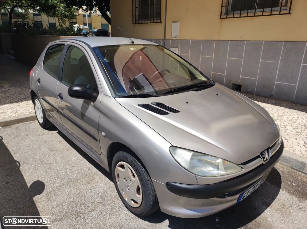 Peugeot 206 1.1 XR - 2