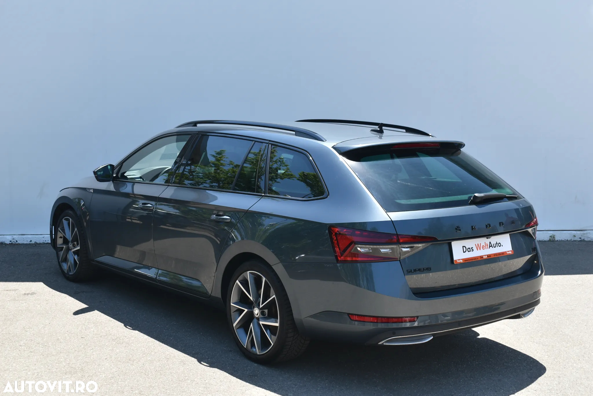 Skoda Superb Combi 1.4 TSI iV DSG Sportline - 3