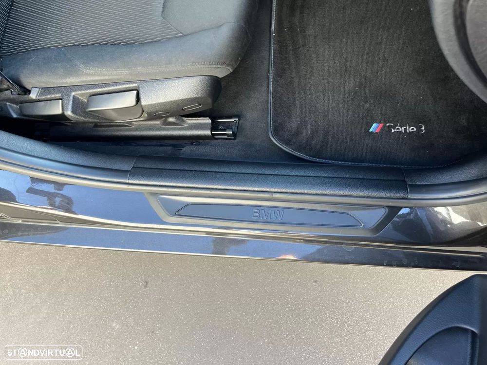 BMW 320 d Touring Aut. M Sport - 58