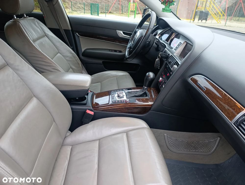 Audi A6 Allroad - 18