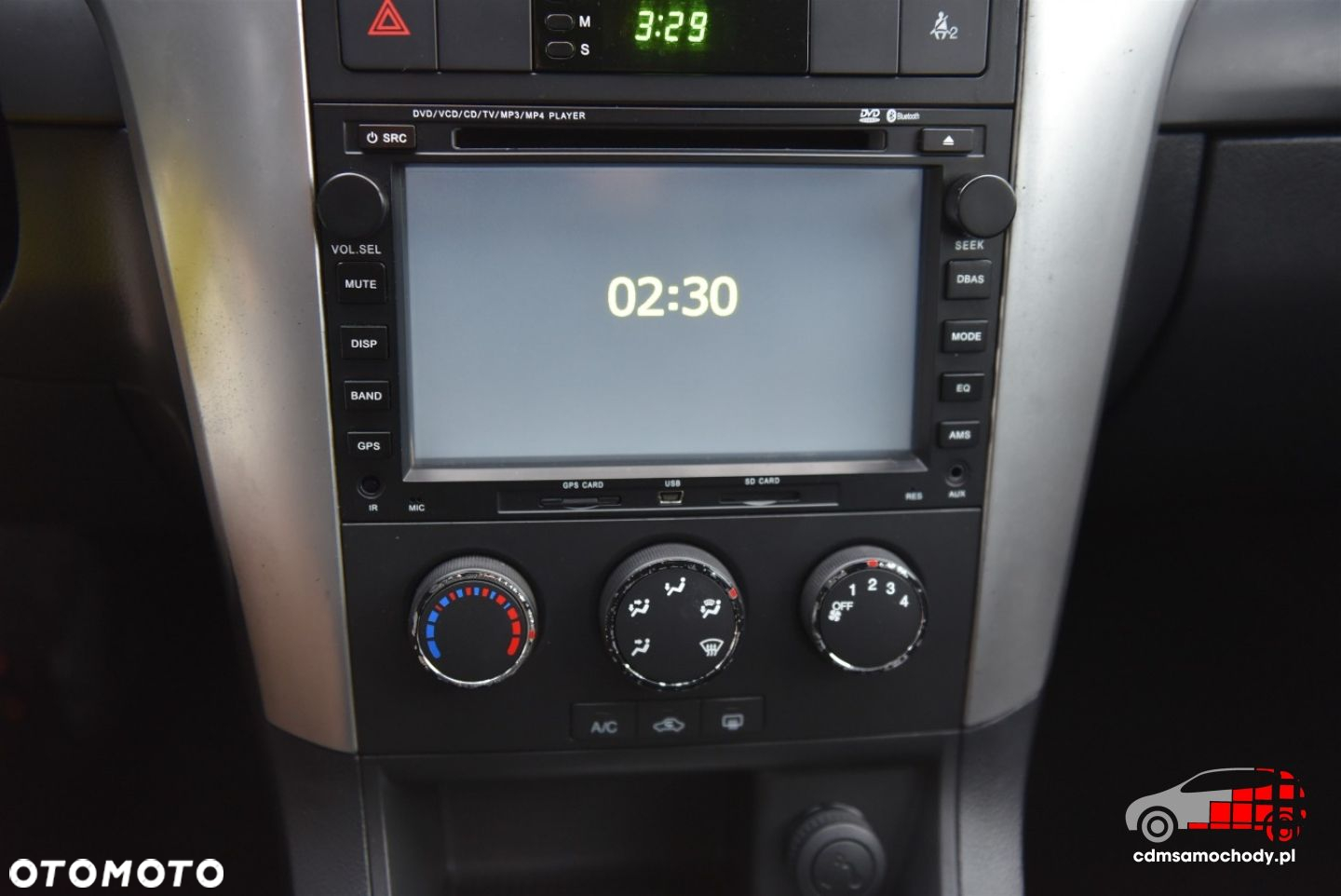 Chevrolet Captiva - 22
