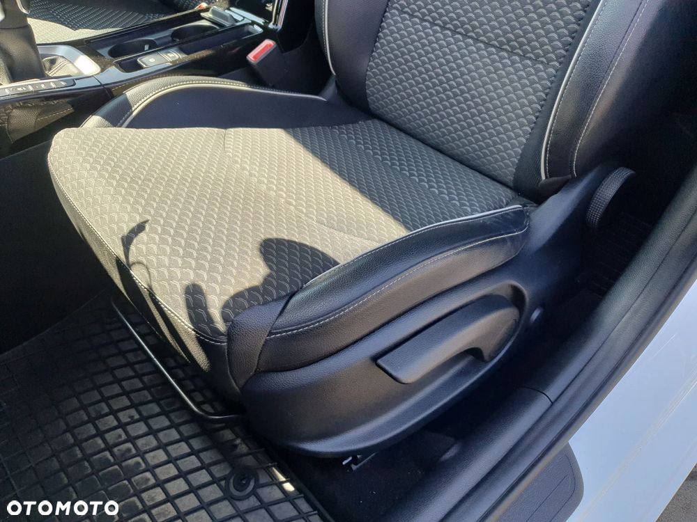 Kia Ceed 1.5 T-GDI L - 13