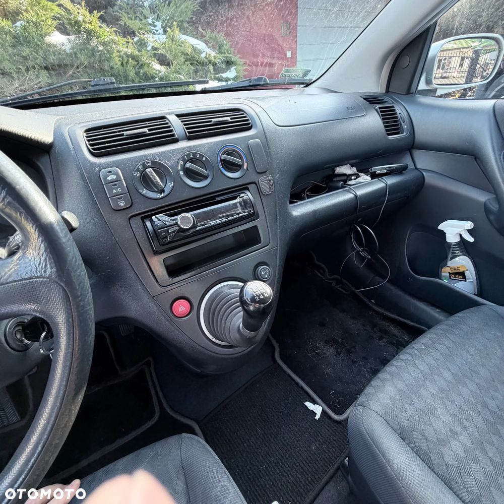Honda Civic 1.4i - 9