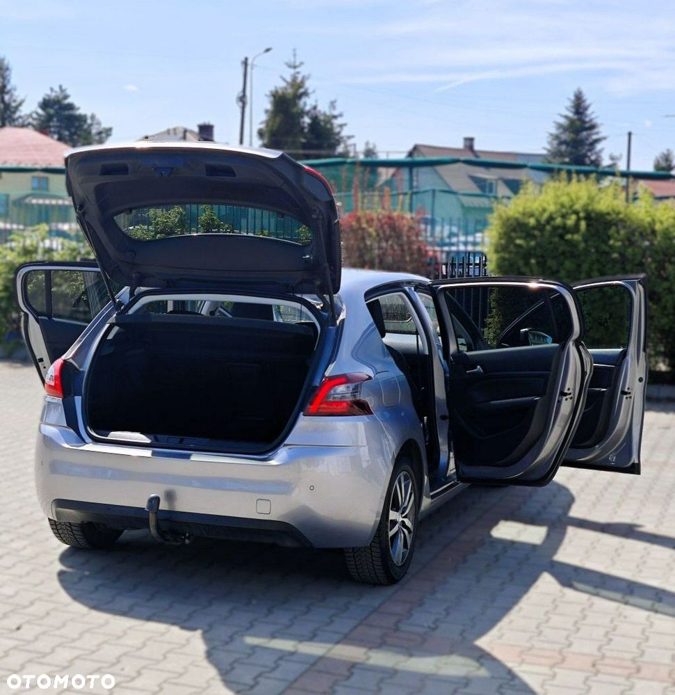Peugeot 308 - 13