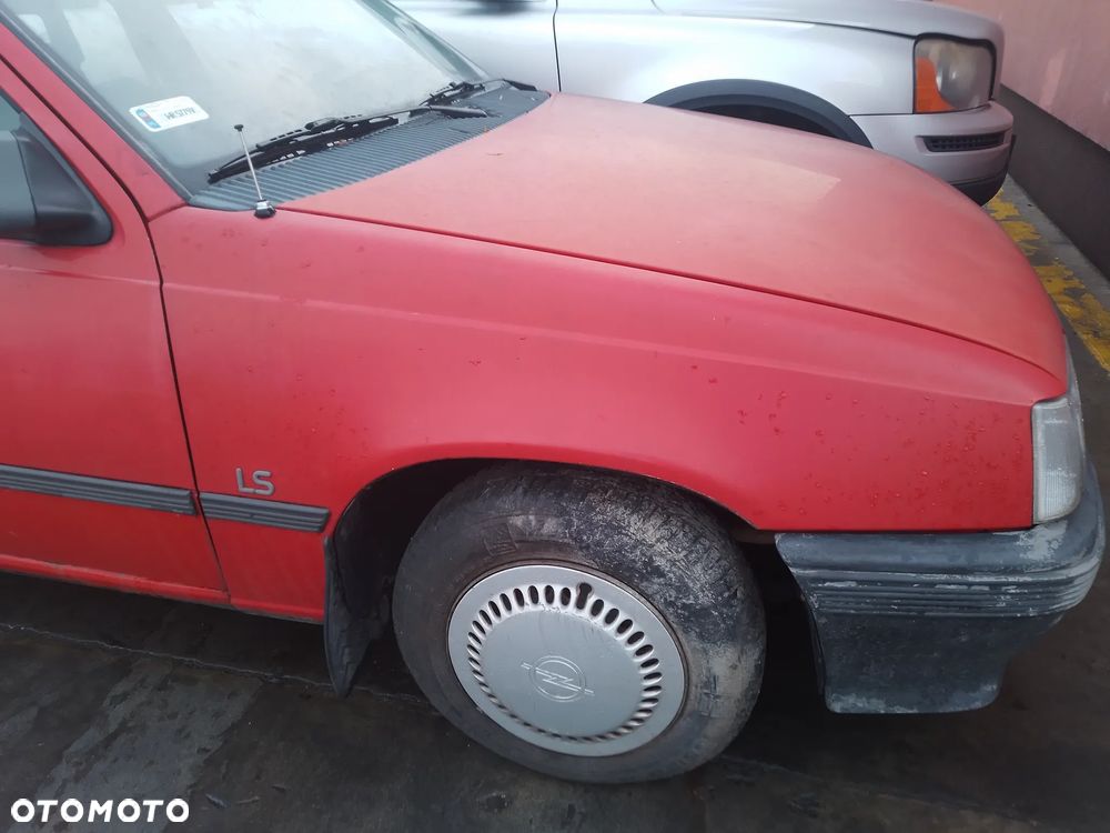 OPEL KADETT E SEDAN  84-89  1.6  ALTERNATOR - 10