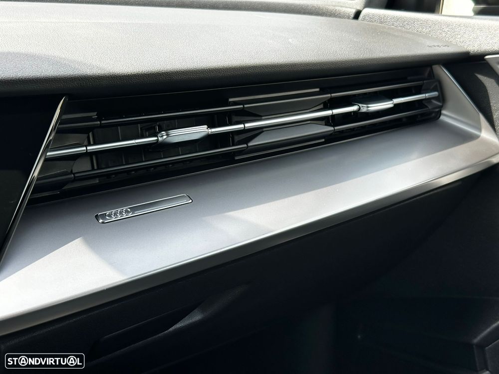 Audi A3 Sportback 30 TFSI S line S tronic - 27