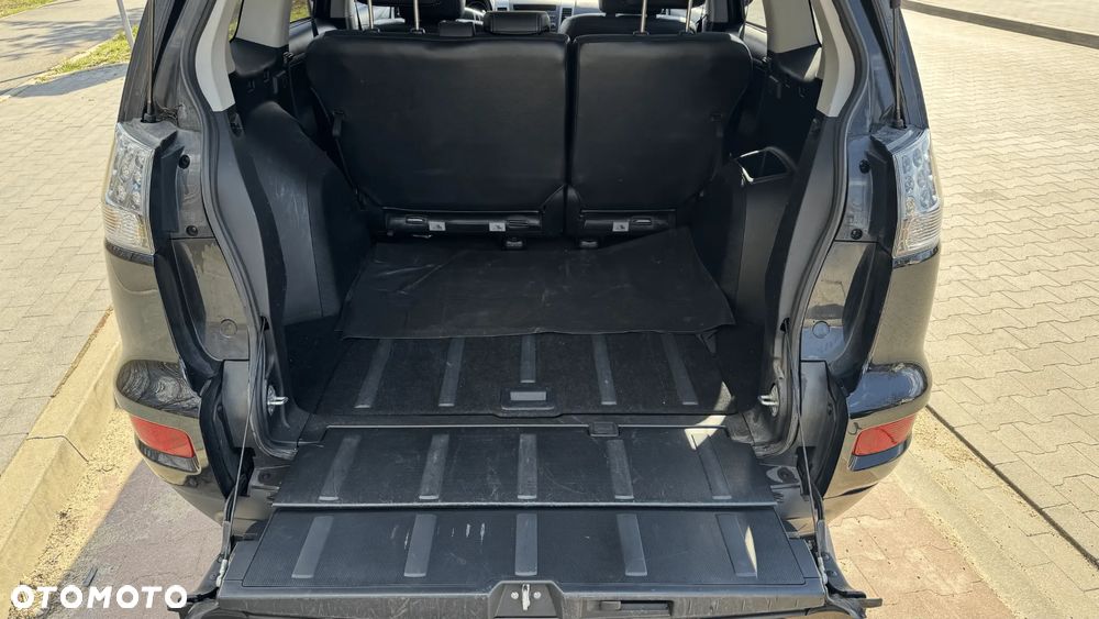 Mitsubishi Outlander 2.0 Intense 2WD CVT - 20