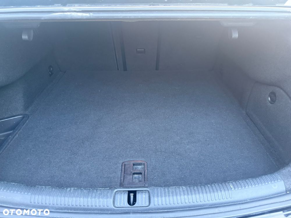 Audi A3 Limousine - 12