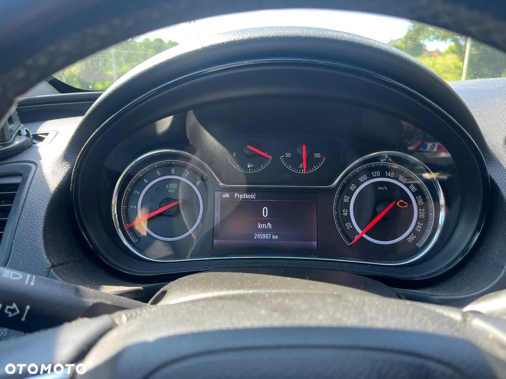 Opel Insignia 1.4 T Cosmo S&S - 7