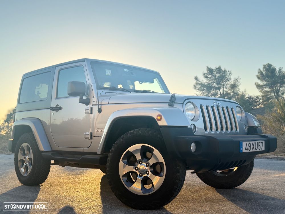 Jeep Wrangler - 11
