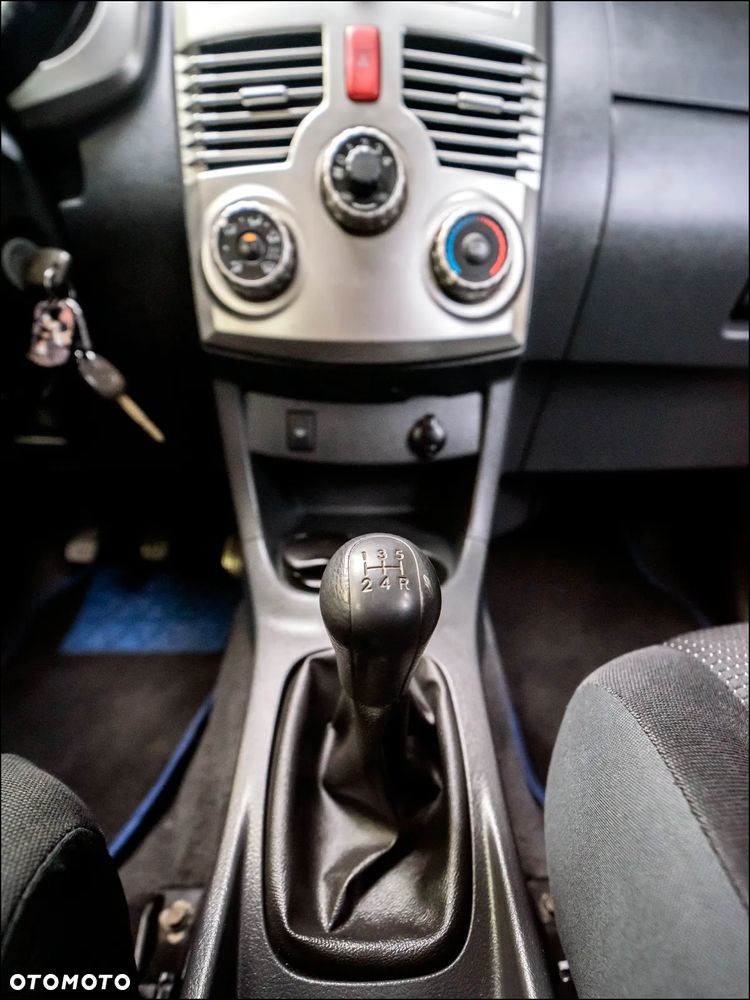 Daihatsu Terios - 25