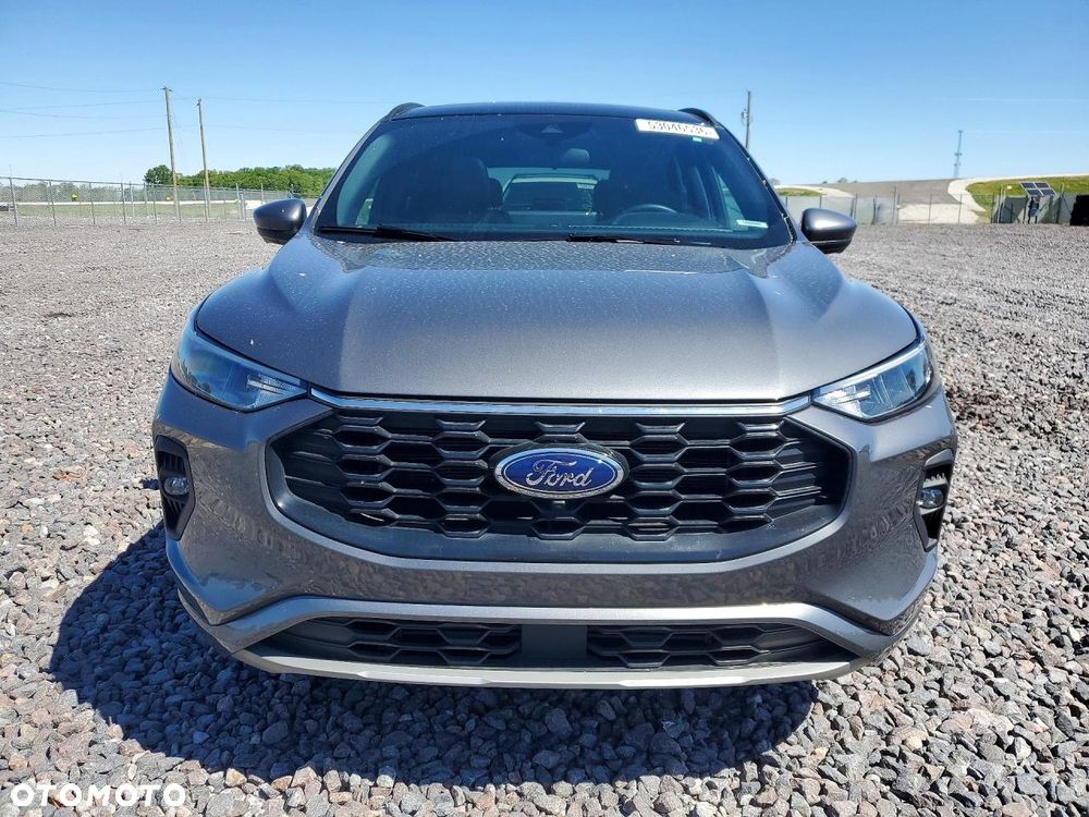 Ford Escape 2.0 EcoBoost AWD Titanium - 6