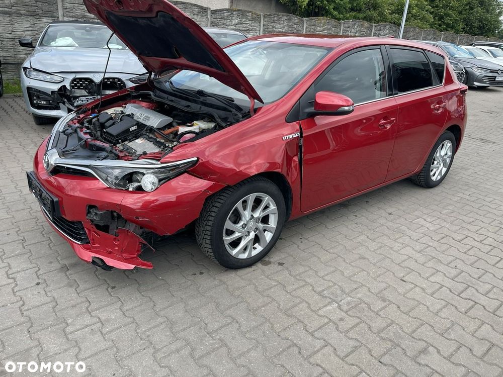 Toyota Auris 1.8 VVT-i Automatik Comfort - 3
