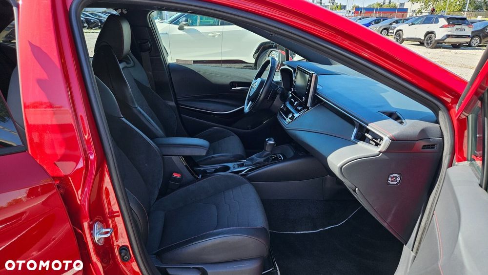 Toyota Corolla 2.0 Hybrid Executive - 6