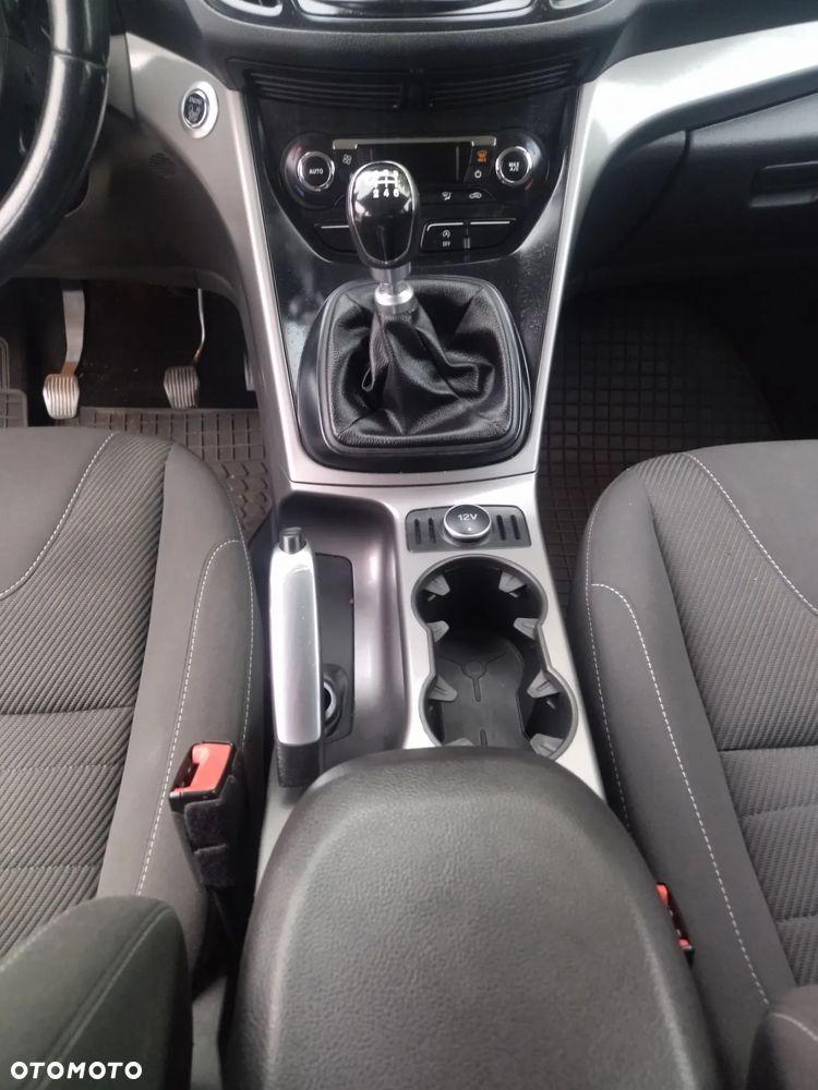 Ford Kuga - 20