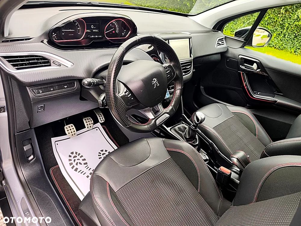Peugeot 2008 PureTech 130 Stop&Start GT-Line Edition - 9