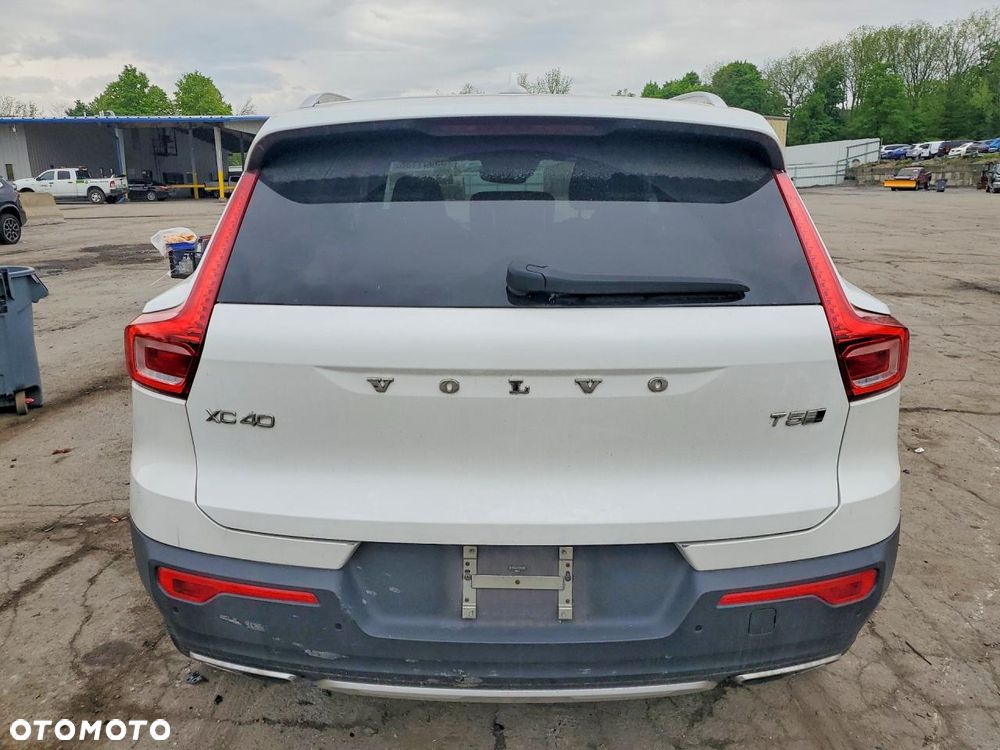 Volvo XC 40 T5 AWD Geartronic Inscription - 5