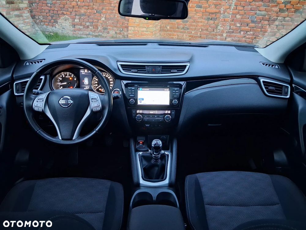 Nissan Qashqai 1.2 DIG-T Tekna EU6 - 8