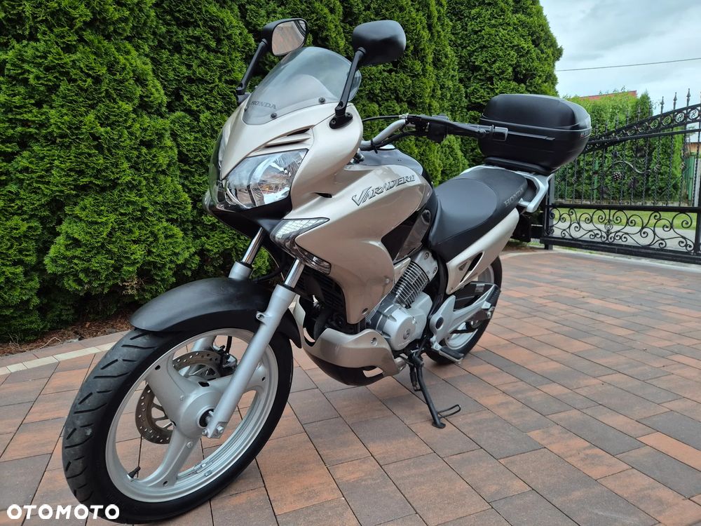 Honda Varadero - 1