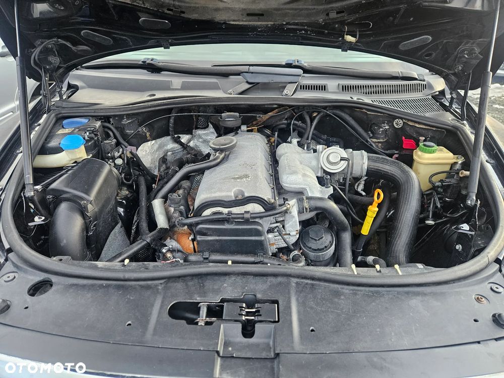 Volkswagen Touareg 2.5 R5 TDI Tiptr - 11