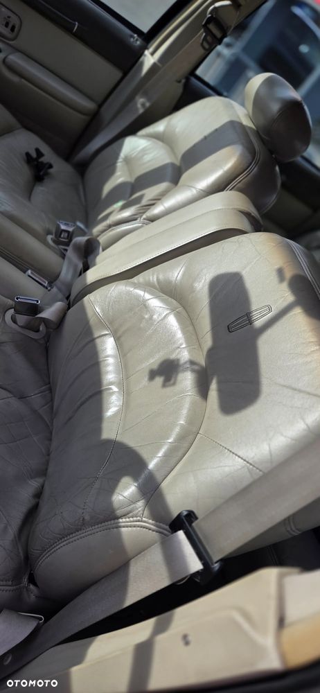 Lincoln Town Car 4.6 Signature - 17