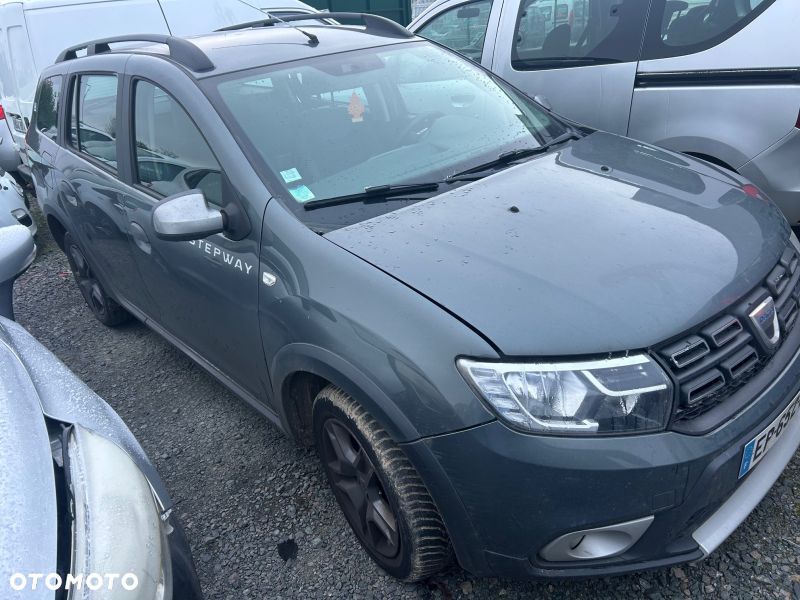 Dacia Logan - 1