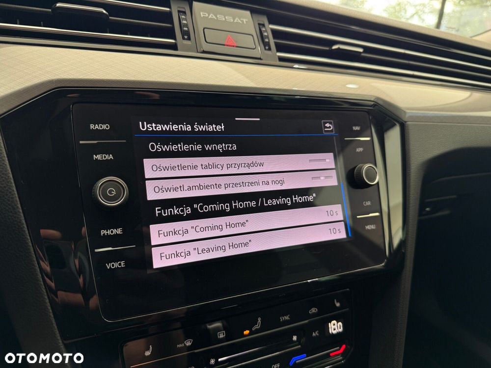 Volkswagen Passat 2.0 TDI EVO Business DSG - 32