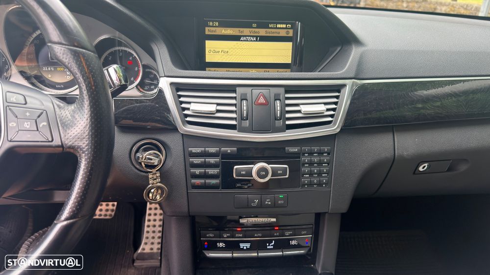 Mercedes-Benz E 220 CDi Avantgarde BlueEfficiency Auto - 19