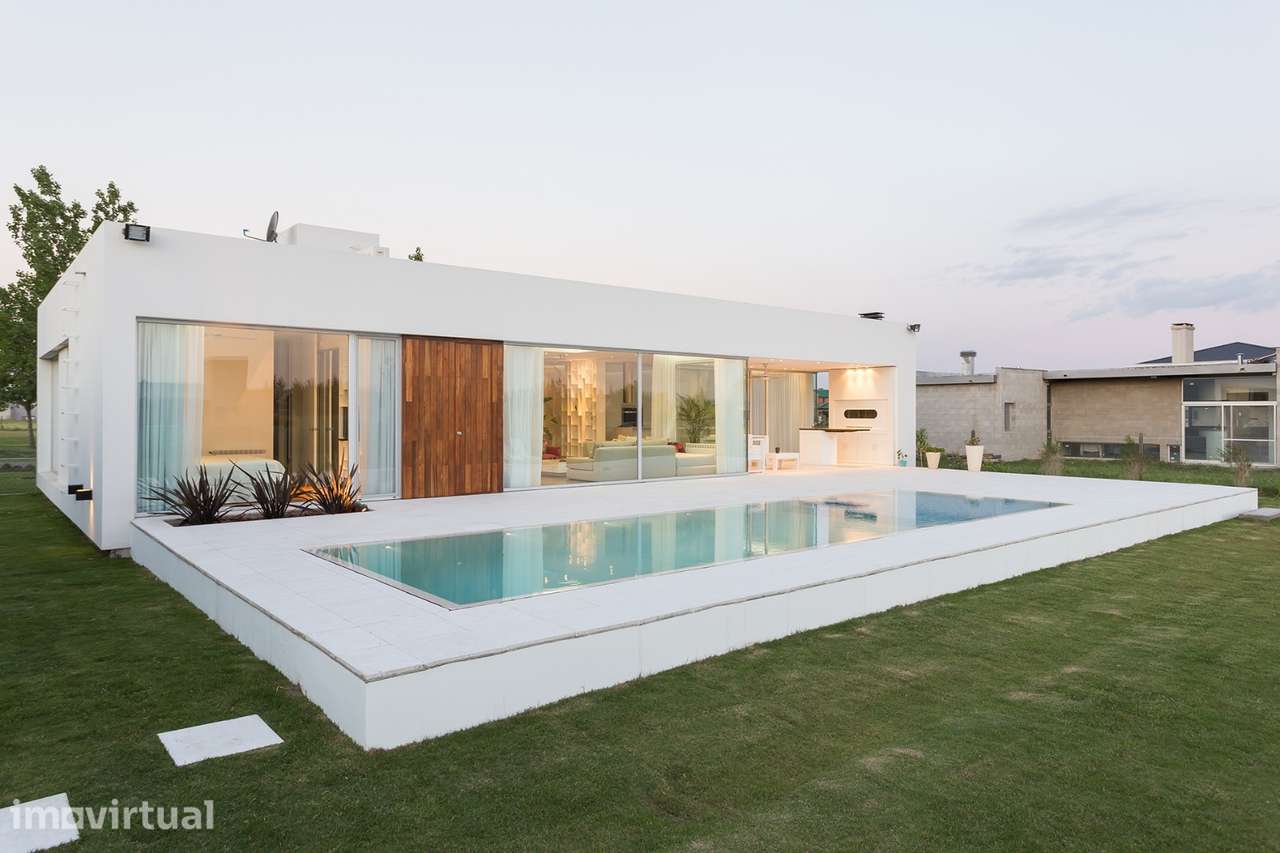 Moradia isolada T3 com piscina de design e construção moderna RSF - Grande imagem: 5/22