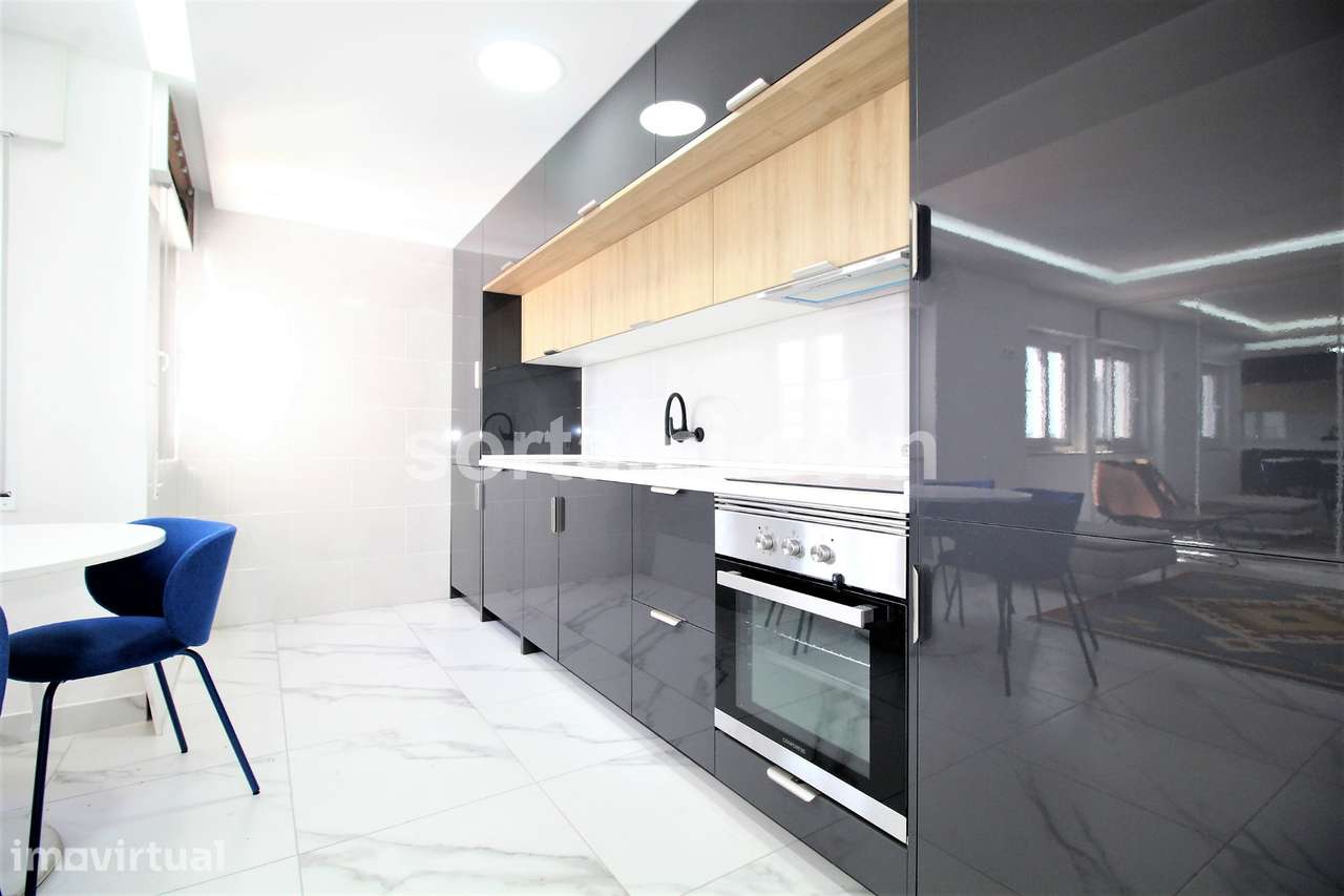 Apartamento T2 Venda em Portimão,Portimão - Grande imagem: 4/24