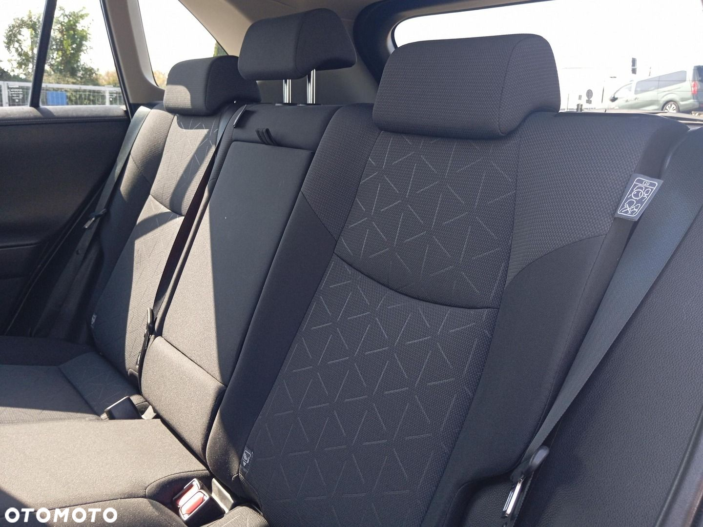 Toyota RAV4 - 19