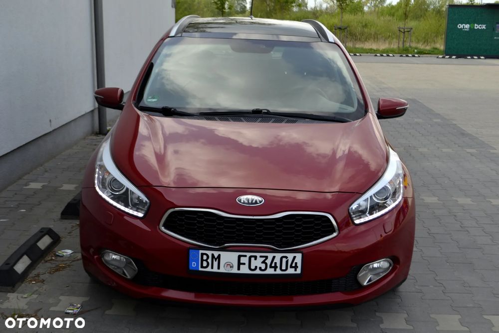 Kia Ceed 1.6 GDI L DCT - 1