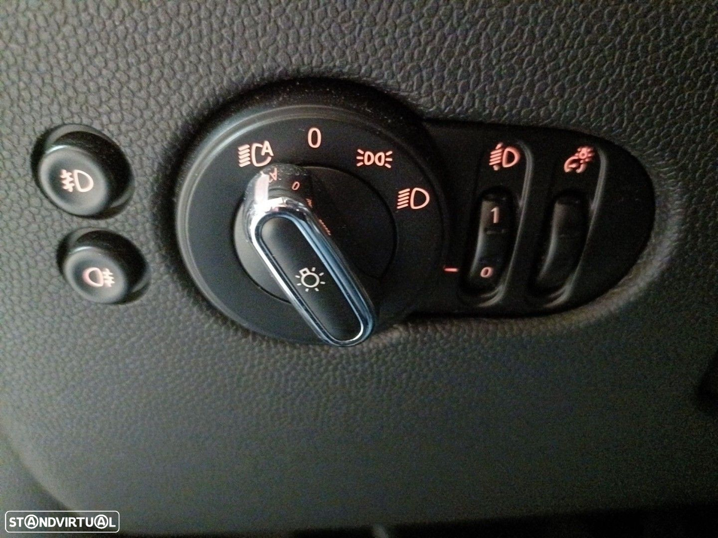 MINI 5 Portas Cooper D - 15