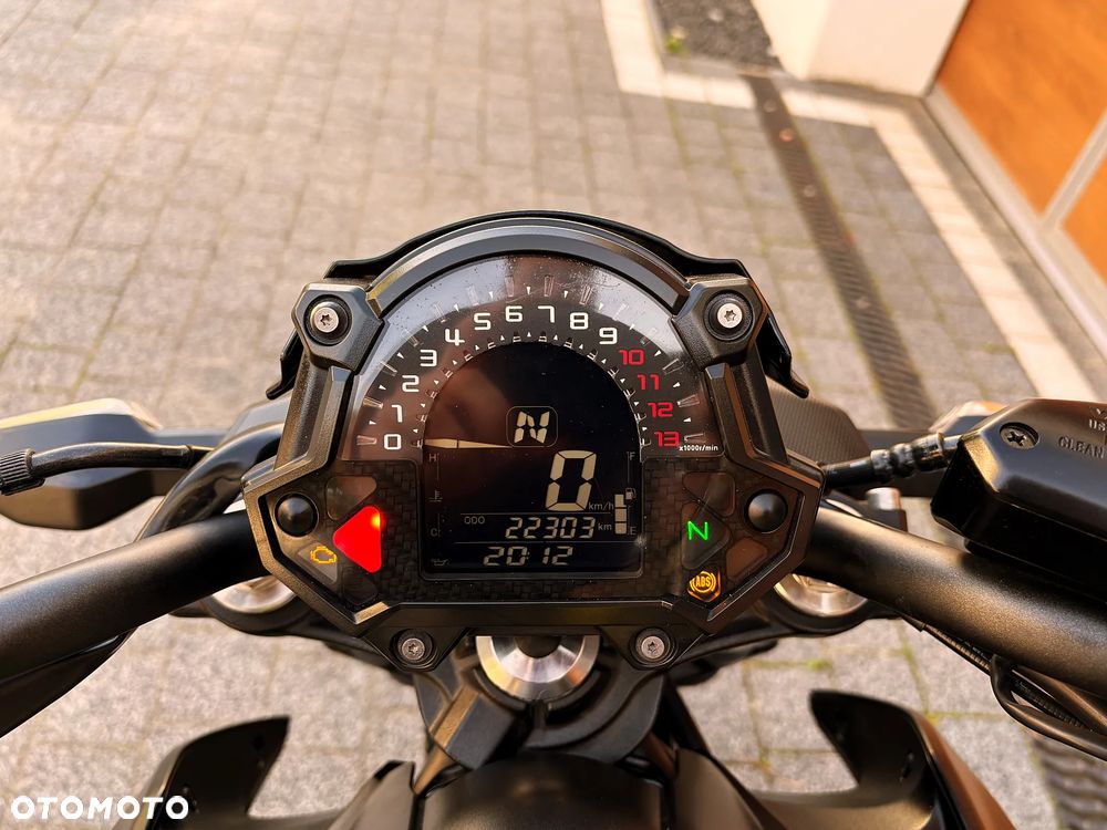 Kawasaki Z - 8