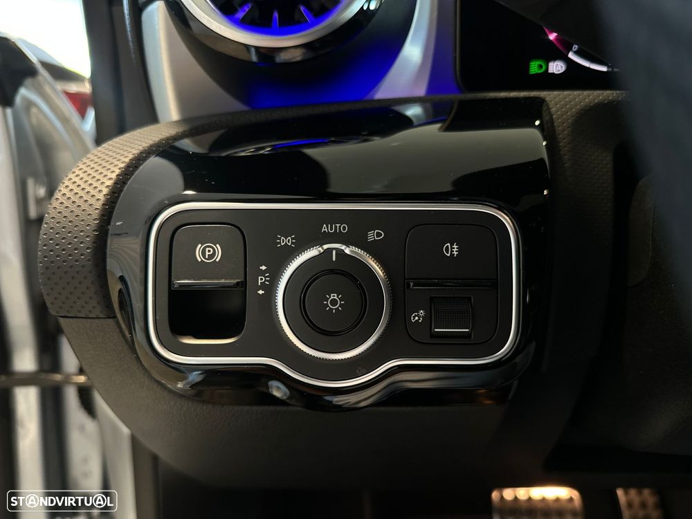 Mercedes-Benz CLA 250 - 15