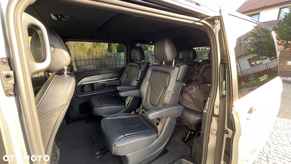Mercedes-Benz Klasa V 300 d 4-Matic 9G-Tronic - 14
