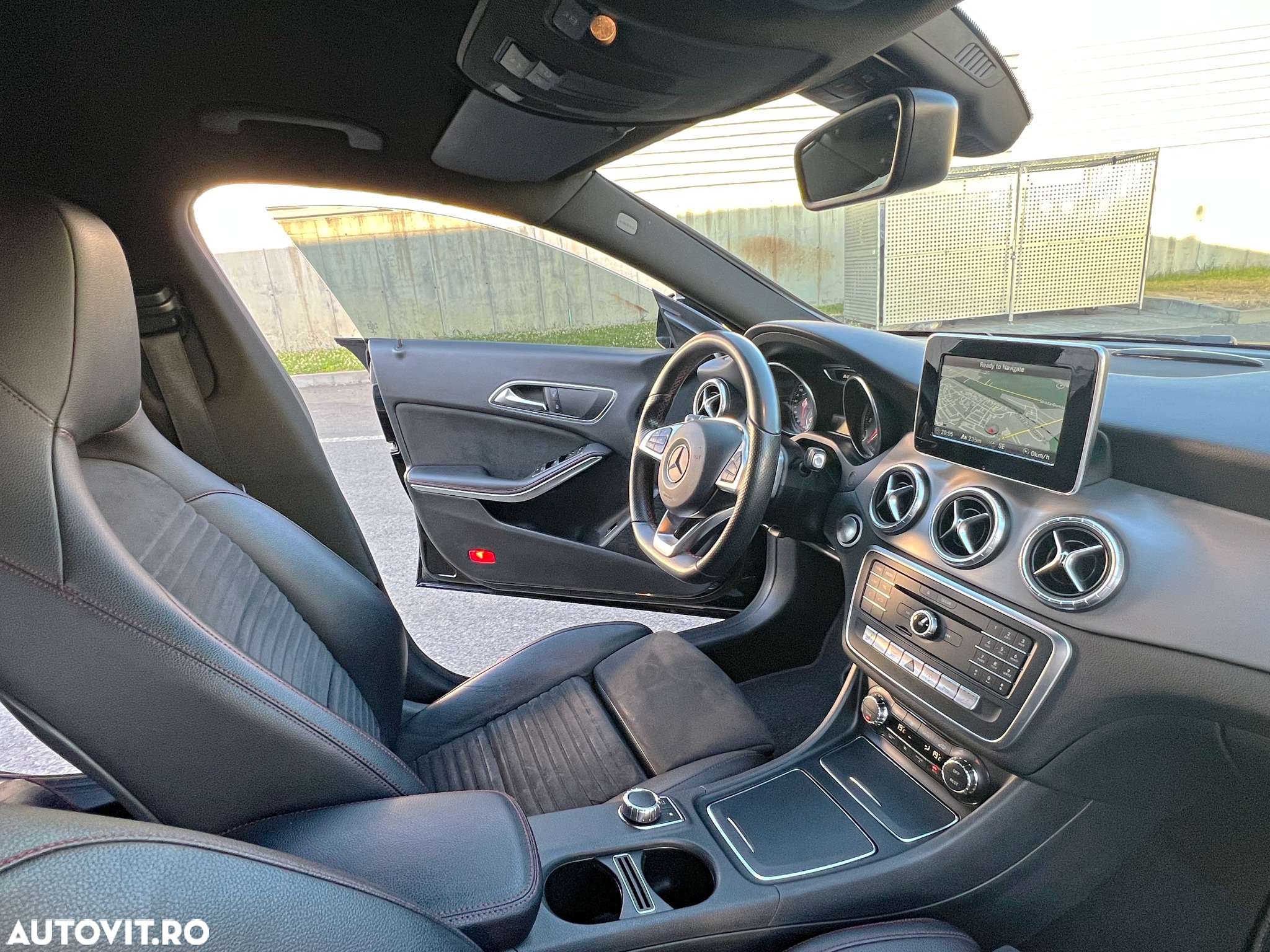 Mercedes-Benz CLA 220 CDI 4Matic 7G-DCT AMG Line - 10