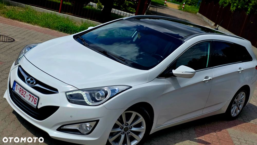 Hyundai i40 Kombi 1.7 CRDi Premium - 2