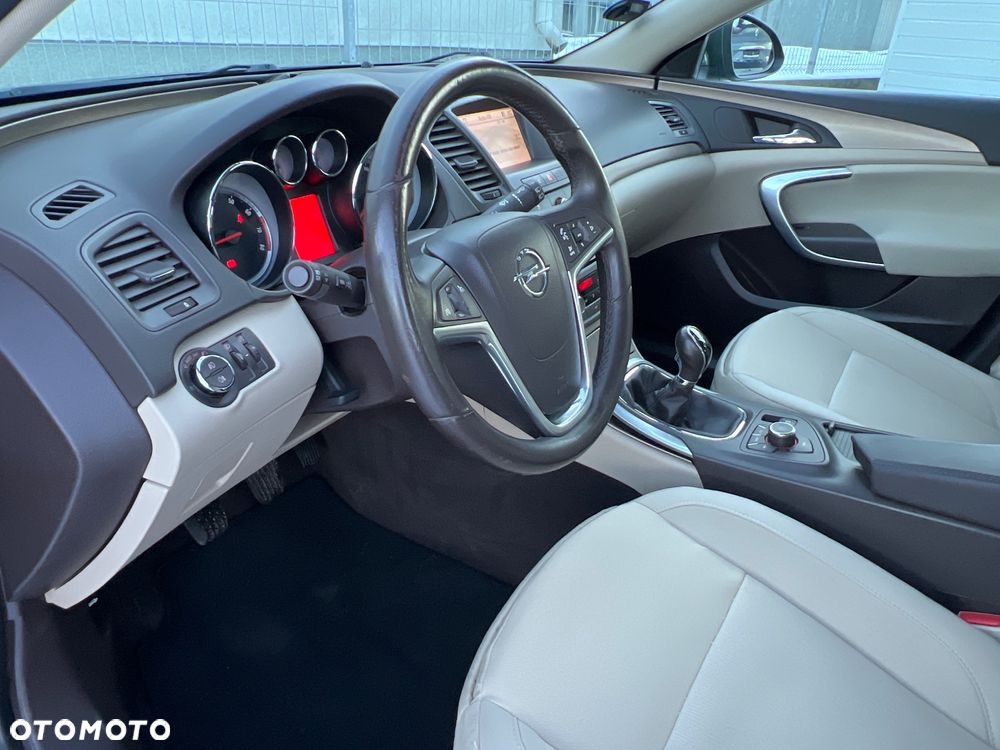 Opel Insignia 1.6 Turbo Edition - 23