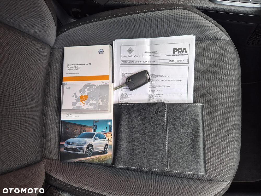 Volkswagen Tiguan 2.0 TDI SCR 4MOTION (BlueMotion Techn.) DSG Trendline - 29