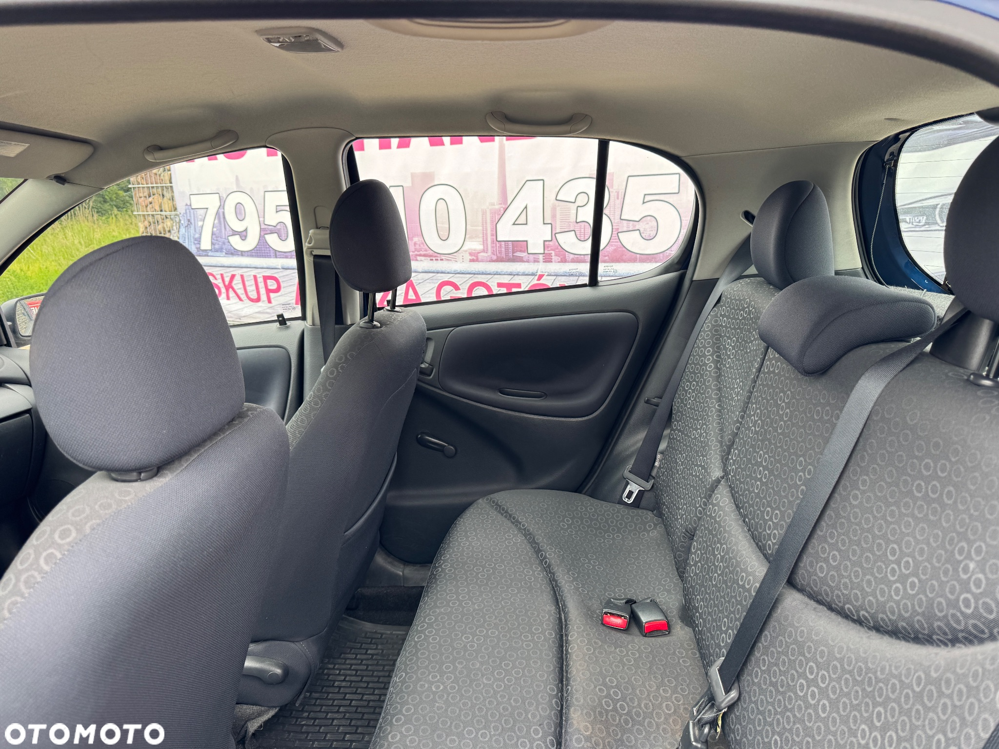 Toyota Yaris 1.0 Terra MM - 11