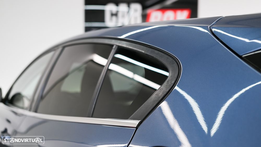 Ford Focus 1.5 TDCi EcoBlue Titanium - 24